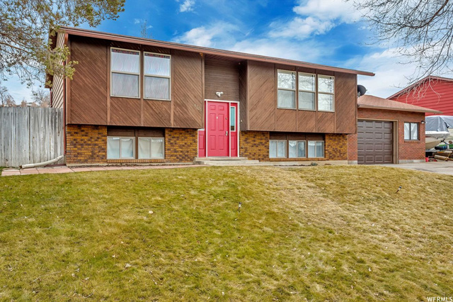 4306 S 2675 W, Roy, UT 84067