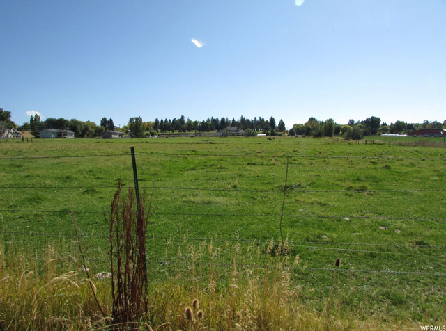 530 E 300 N #2, Hyrum, UT 84319 — photo 6
