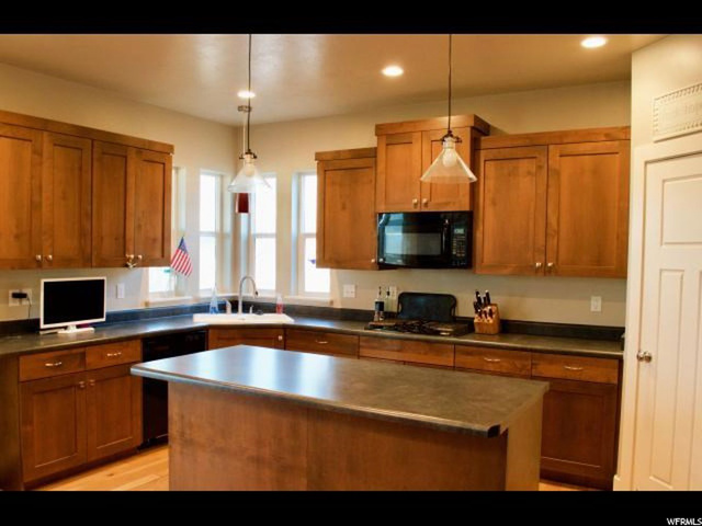 295 E 1000 S, Nephi, UT 84648 — photo 10