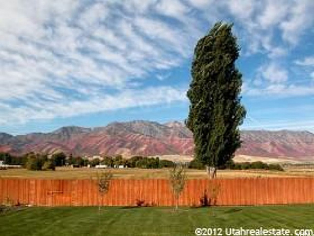 335 N 1090 W, Hyrum, UT 84319 — photo 3