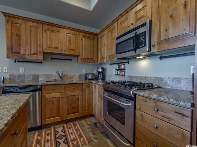 8143 N Courtyard Loop E #8, Park City, UT 84098 — photo 11