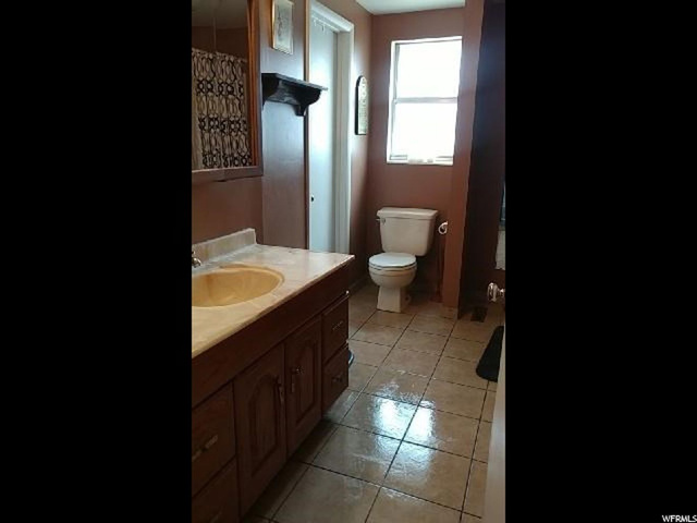 875 E 4200 S, South Ogden, UT 84405 — photo 8