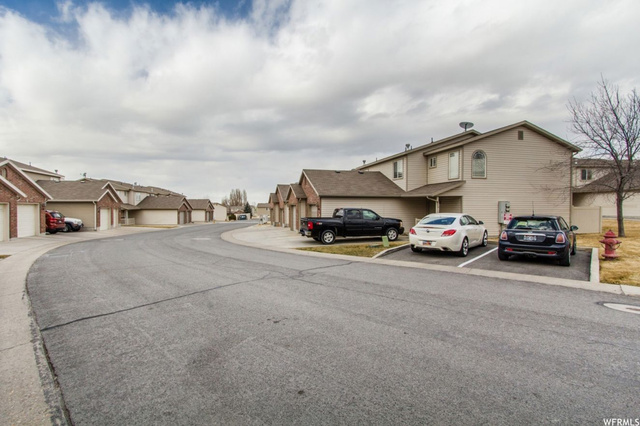 652 W 800 N #108, Clinton, UT 84015 — photo 12