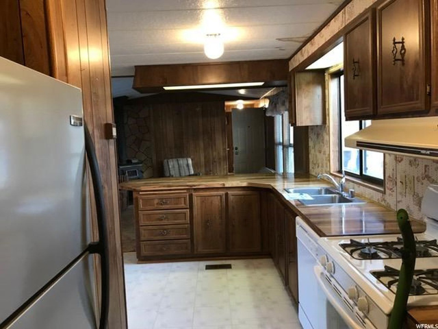 83 N 2nd E, Manila, UT 84046 — photo 11