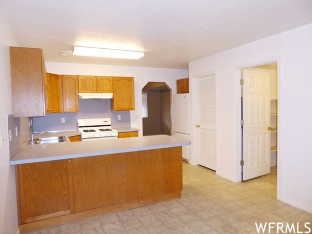 125 W 1320 S, Logan, UT 84321 — photo 5