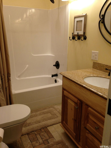 370 E 2591 N, North Logan, UT 84341 — photo 12