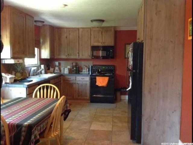 710 E Canyon View Dr S, Hyrum, UT 84319 — photo 3