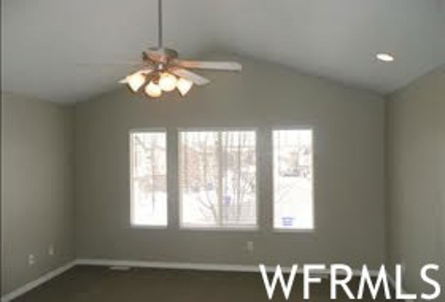 1702 N Pages Place Dr, Bountiful, UT 84010 — photo 2