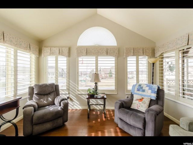 327 E 2230 N, North Logan, UT 84341 — photo 7