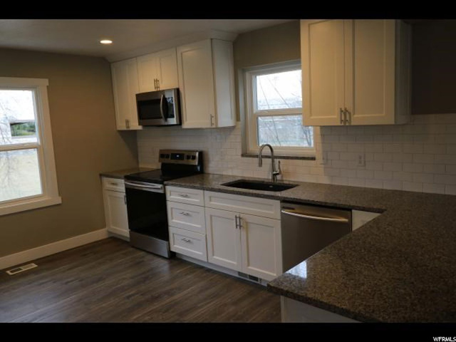 276 E Vine St, Murray, UT 84107 — photo 6