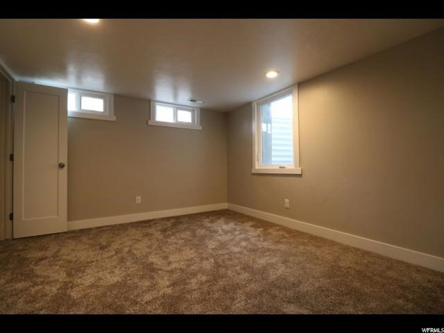 276 E Vine St, Murray, UT 84107 — photo 12