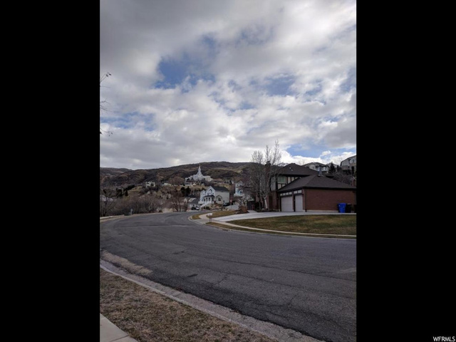 1026 S 1300 E, Bountiful, UT 84010 — photo 7