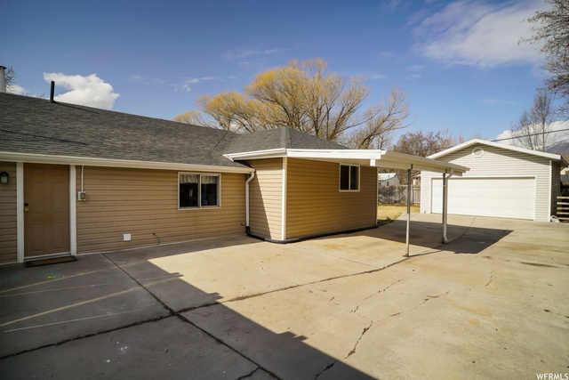 528 E 2nd St S, Ogden, UT 84404 — photo 2