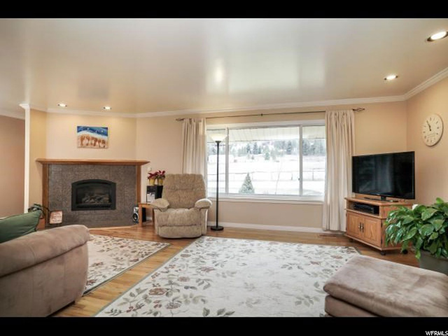 6744 E 950 S, Huntsville, UT 84317 — photo 4