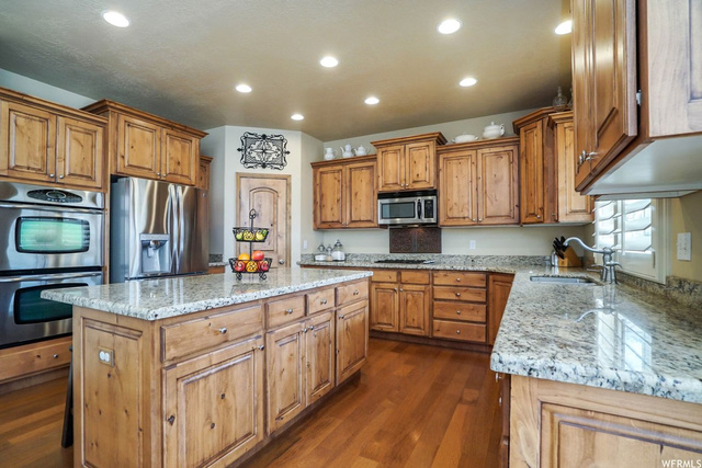 2278 E 425 N, Layton, UT 84040 — photo 11
