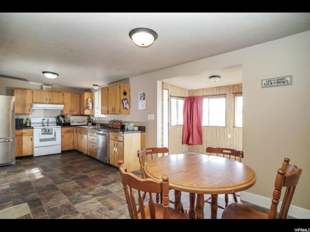 353 W 825 N, Sunset, UT 84015 — photo 5