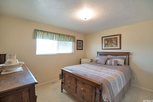 4527 S 2300 W, Roy, UT 84067 — photo 8