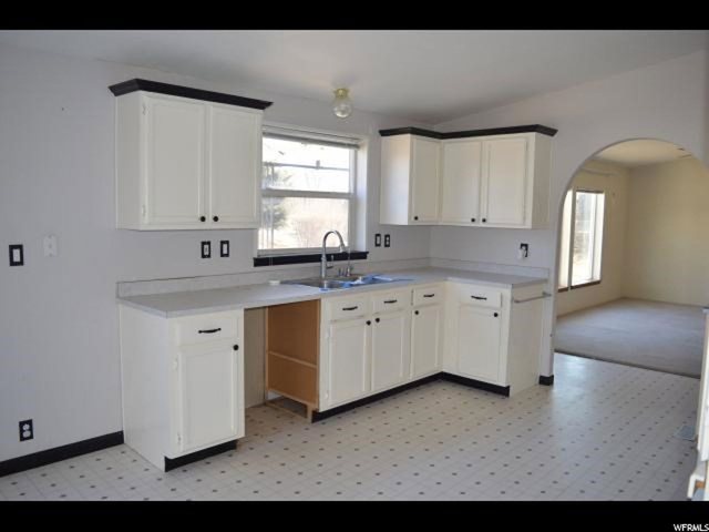 1490 E 3500 S, Vernal, UT 84078 — photo 6