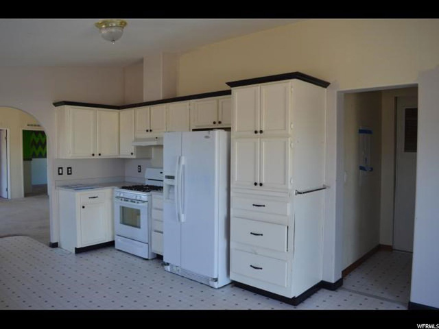 1490 E 3500 S, Vernal, UT 84078 — photo 5