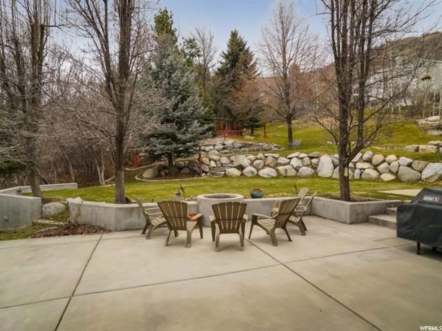 2021 Ridgehill Dr, Bountiful, UT 84010 — photo 5