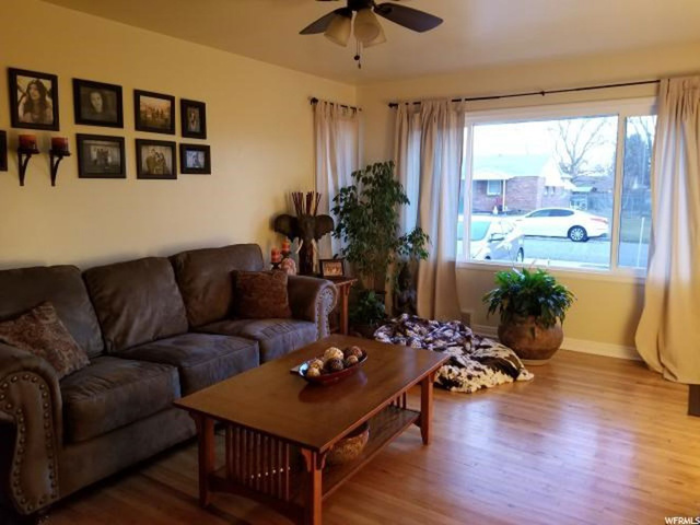 271 W Glen Pl, Layton, UT 84041 — photo 2