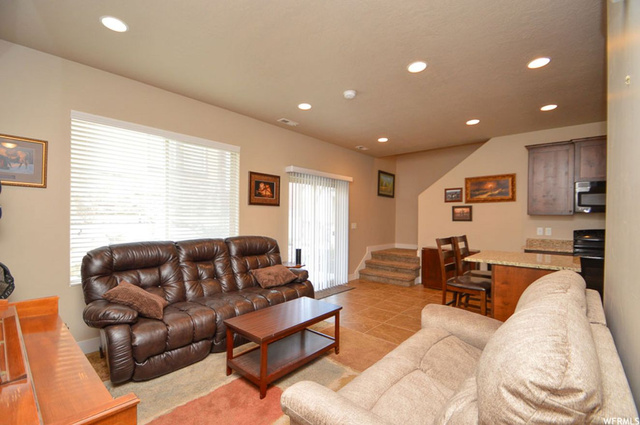 166 E Orchard Pines Loop #39 S #39, Bountiful, UT 84010 — photo 5