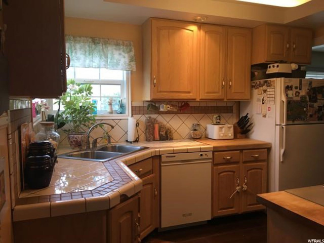 3384 S 800 W, Bountiful, UT 84010 — photo 7