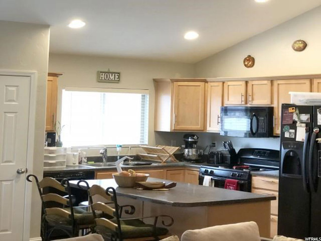 1945 S Sam Cir, Clearfield, UT 84015 — photo 3