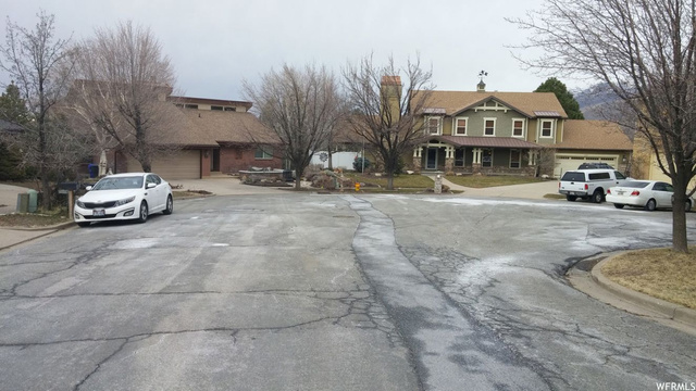 611 E Chelsea Dr S, Bountiful, UT 84010 — photo 3