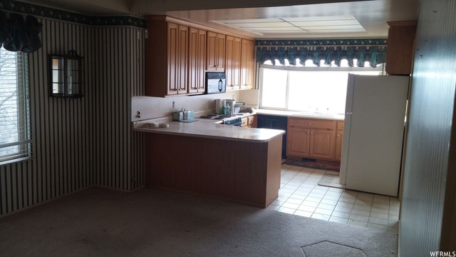 611 E Chelsea Dr S, Bountiful, UT 84010 — photo 11