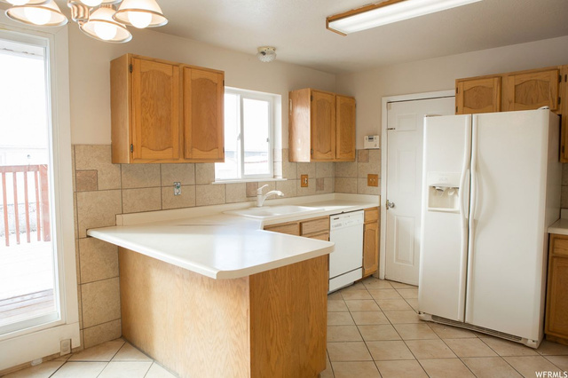 655 W 1050 S, Richfield, UT 84701 — photo 9