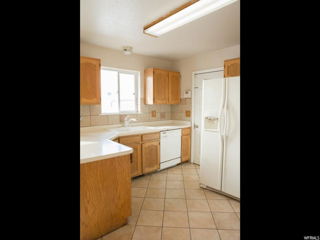 655 W 1050 S, Richfield, UT 84701 — photo 11