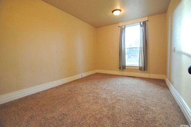 408 E 600 S, River Heights, UT 84321 — photo 11