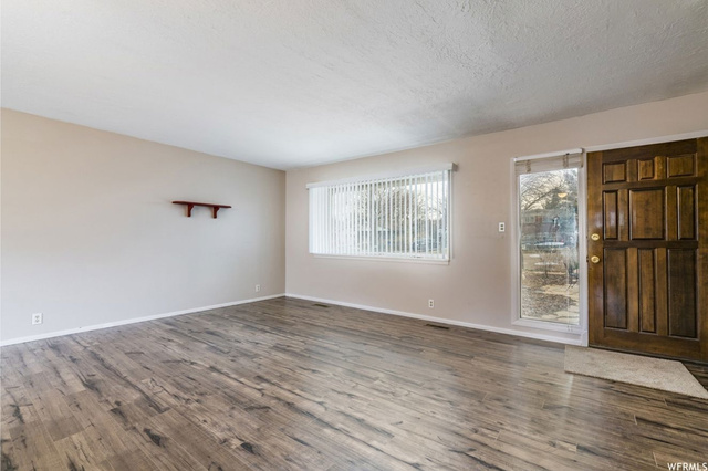 1922 S Buchanan Ave E, Ogden, UT 84401 — photo 3