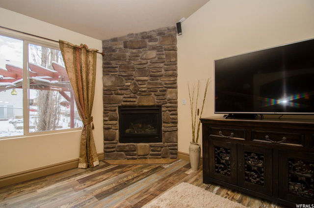 1123 E Benchview Dr N, Ogden, UT 84404 — photo 3
