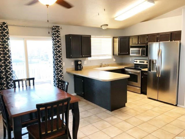 1669 N 2475 W, Clinton, UT 84015 — photo 5