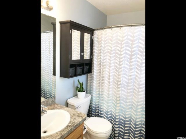 1669 N 2475 W, Clinton, UT 84015 — photo 10