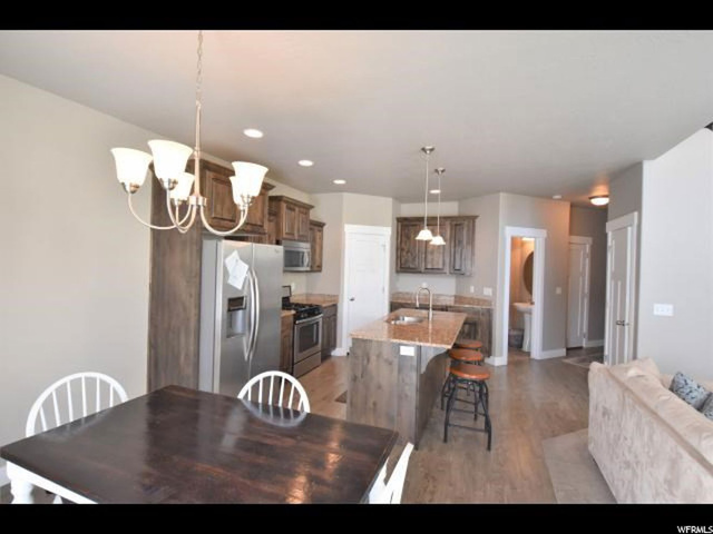 947 S 2040 W, Orem, UT 84058 — photo 4