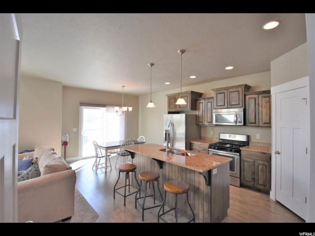 947 S 2040 W, Orem, UT 84058 — photo 3