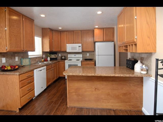 5248 S 3100 W, Roy, UT 84067 — photo 10