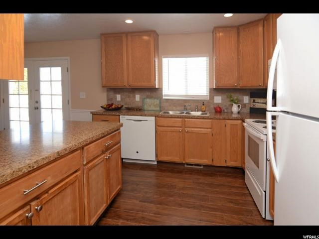 5248 S 3100 W, Roy, UT 84067 — photo 12