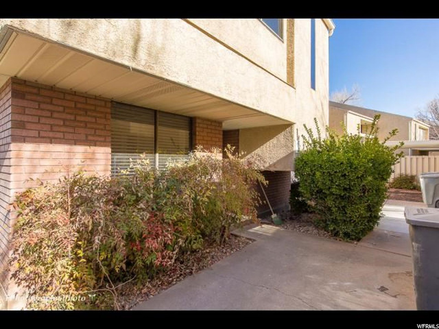 1012 W Bloomington Dr S, Bloomington, UT 84790 — photo 8