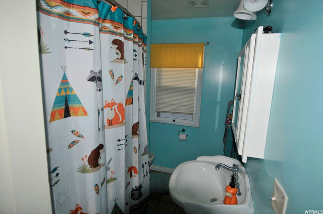 98 S 100 E, Gunnison, UT 84634 — photo 12