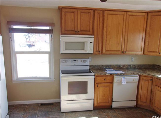544 E Harmston Ave N, Roosevelt, UT 84066 — photo 7