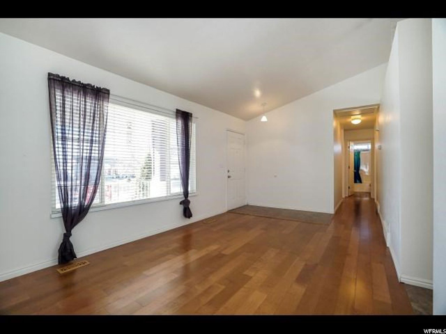 1354 N 2950 W, Clinton, UT 84015 — photo 4