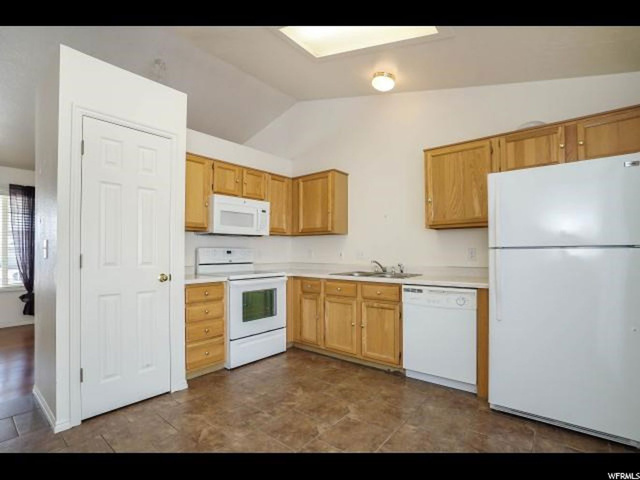 1354 N 2950 W, Clinton, UT 84015 — photo 6