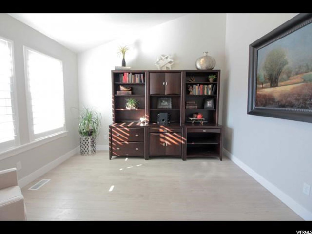 554 W Mountainview Rd, Lehi, UT 84043 — photo 7