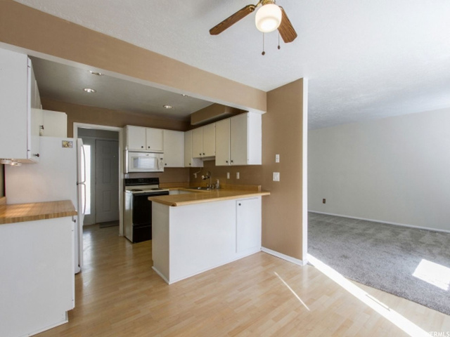 1074 E 8380 S, Sandy, UT 84094 — photo 4