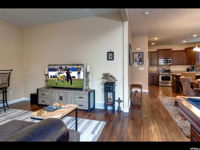 142 E Crescent Pine Ln N, Sandy, UT 84070 — photo 9