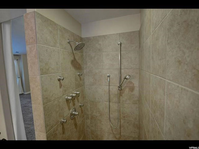 142 E Crescent Pine Ln N, Sandy, UT 84070 — photo 7